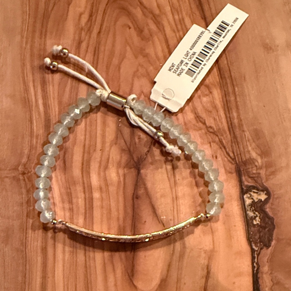 Beaded Bar Bracelet in Light blue with Gold Accent